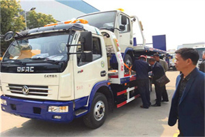 巍山汽车道路救援拖车价格
